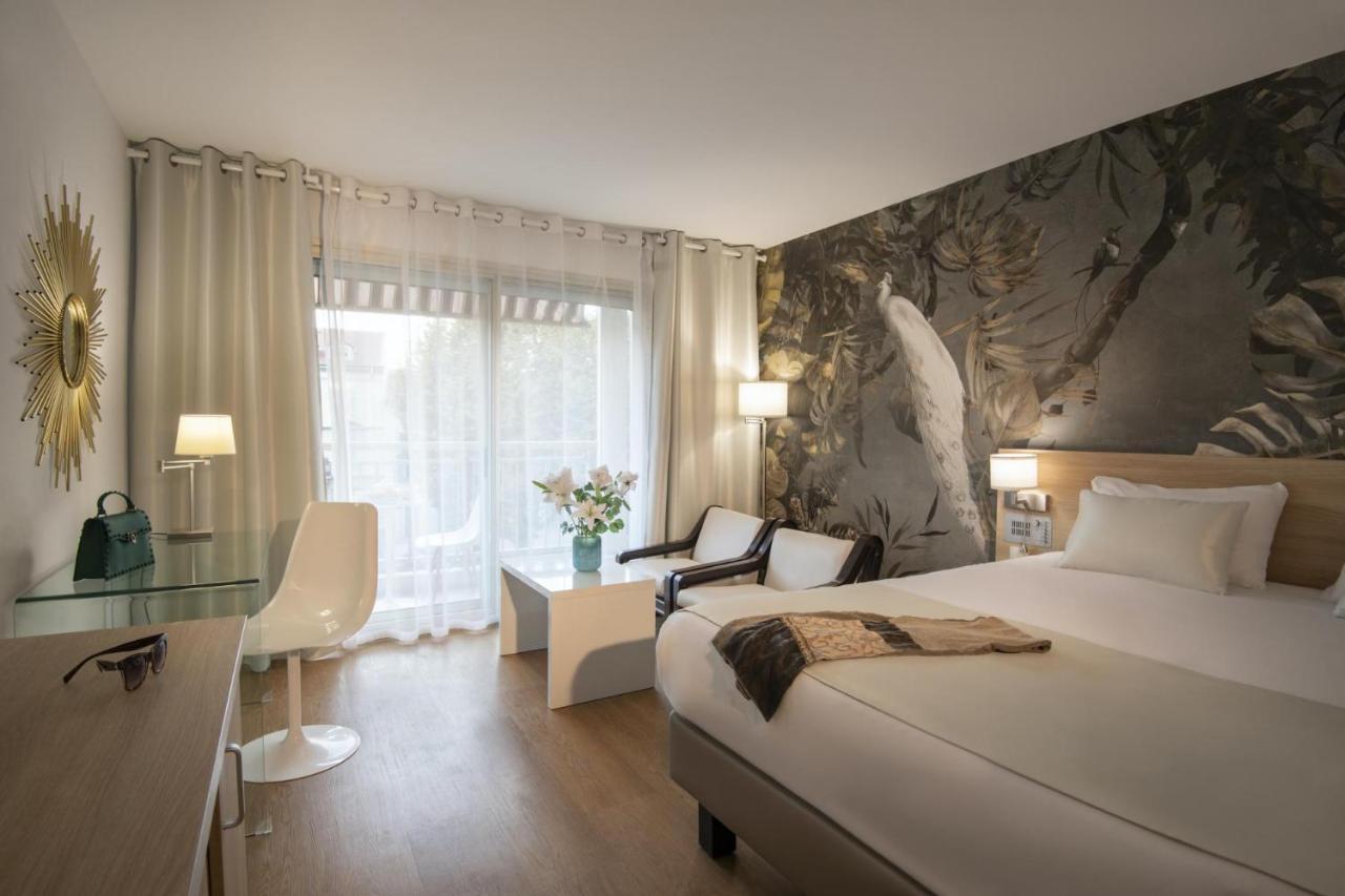 Hotel Chambord Мантон Екстер'єр фото