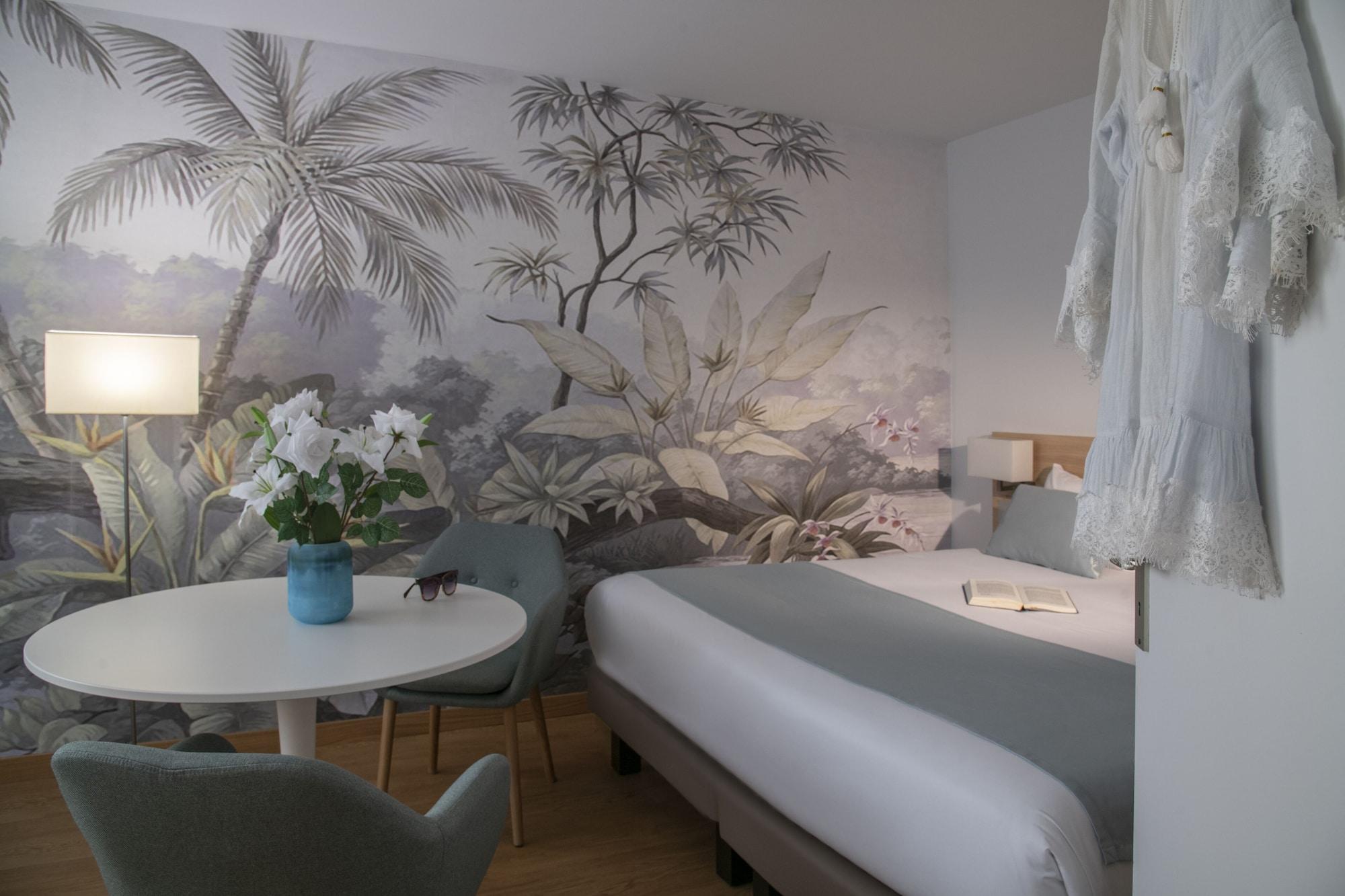 Hotel Chambord Мантон Екстер'єр фото