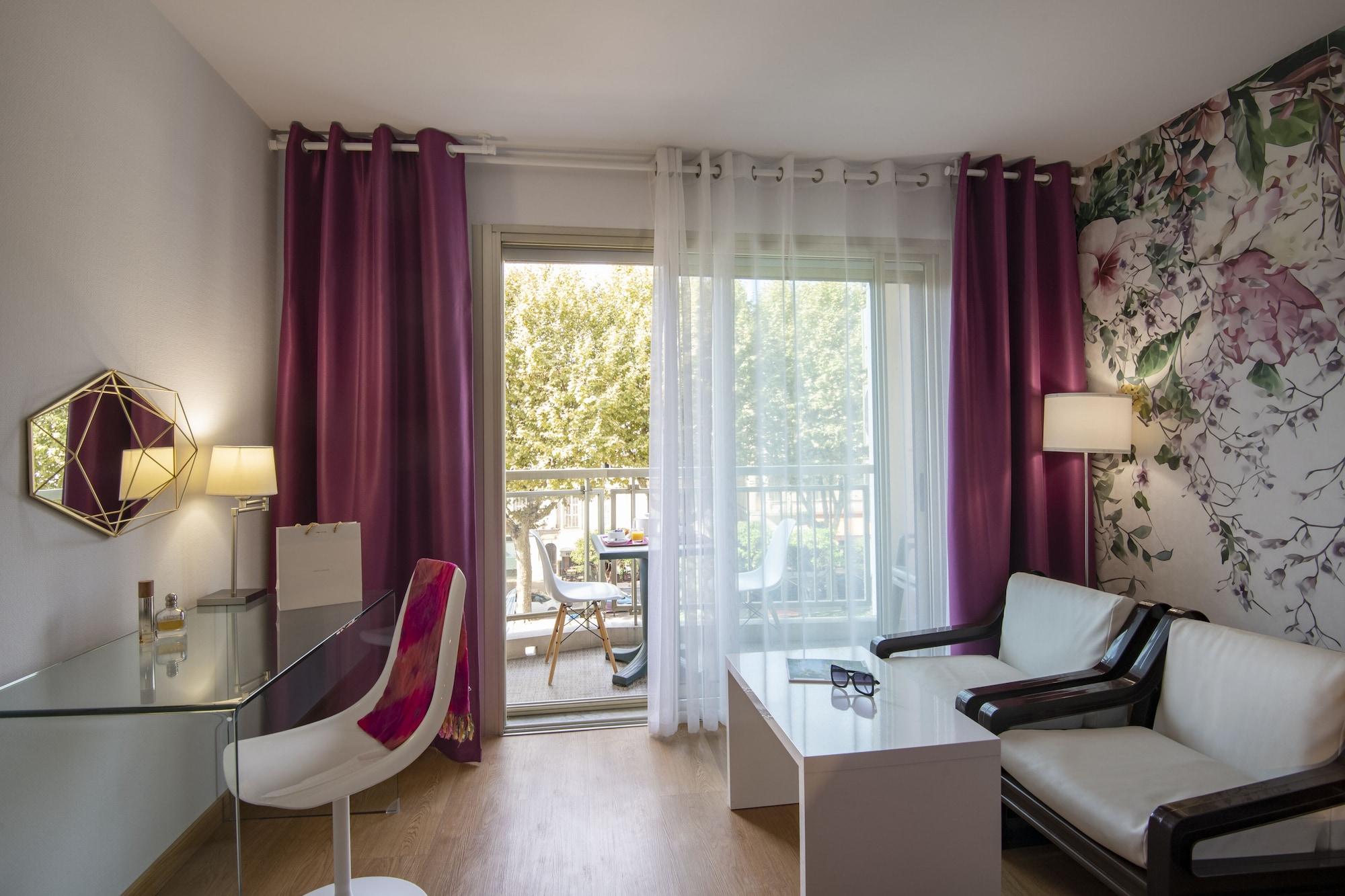 Hotel Chambord Мантон Екстер'єр фото