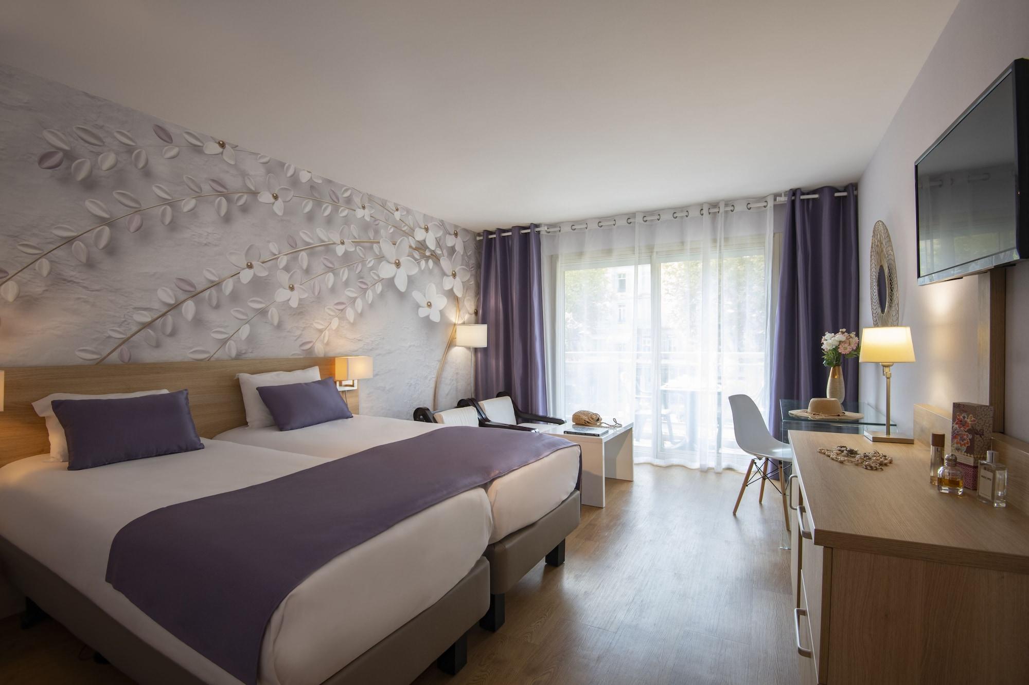 Hotel Chambord Мантон Екстер'єр фото