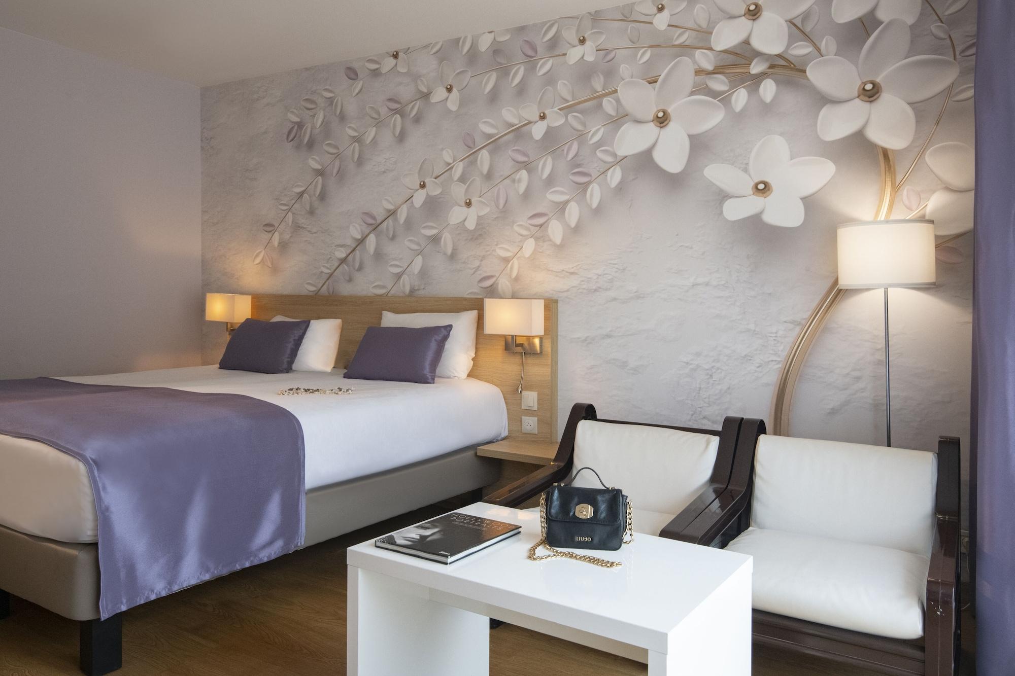 Hotel Chambord Мантон Екстер'єр фото